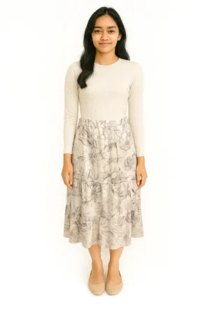 Rok Midi A-line Motif Bunga Sketsa Abu-Abu