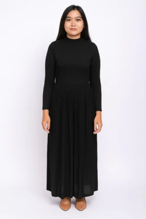 Celana Rok Plisket Panjang Hitam