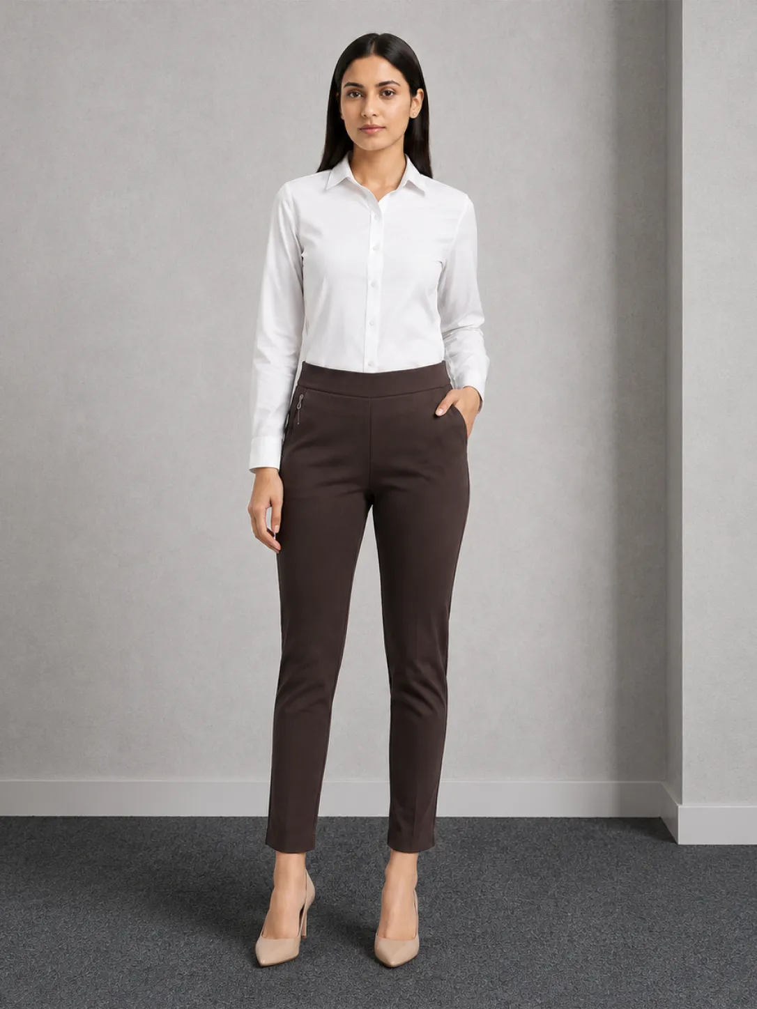 Celana Wanita Cokelat Slim Fit