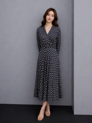 Dress Kasual Hitam Simpel