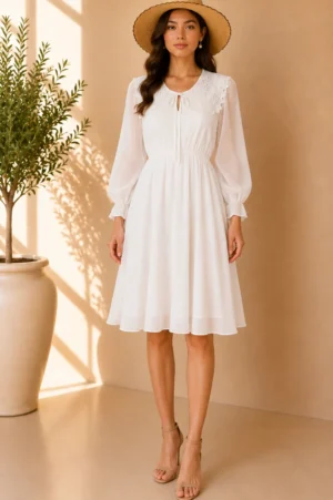Dress Putih Peter Pan Collar